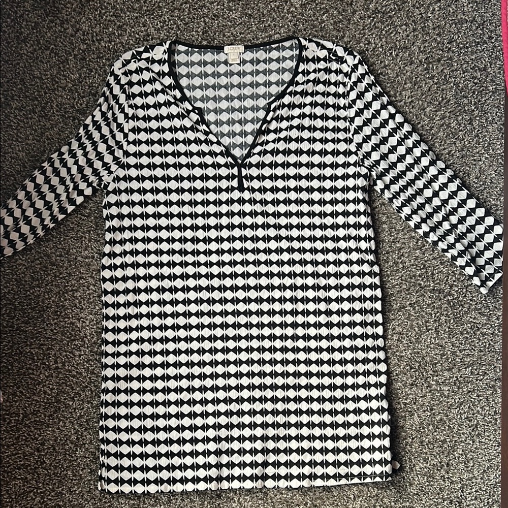 J Crew Black and White Geometric Patterned Top